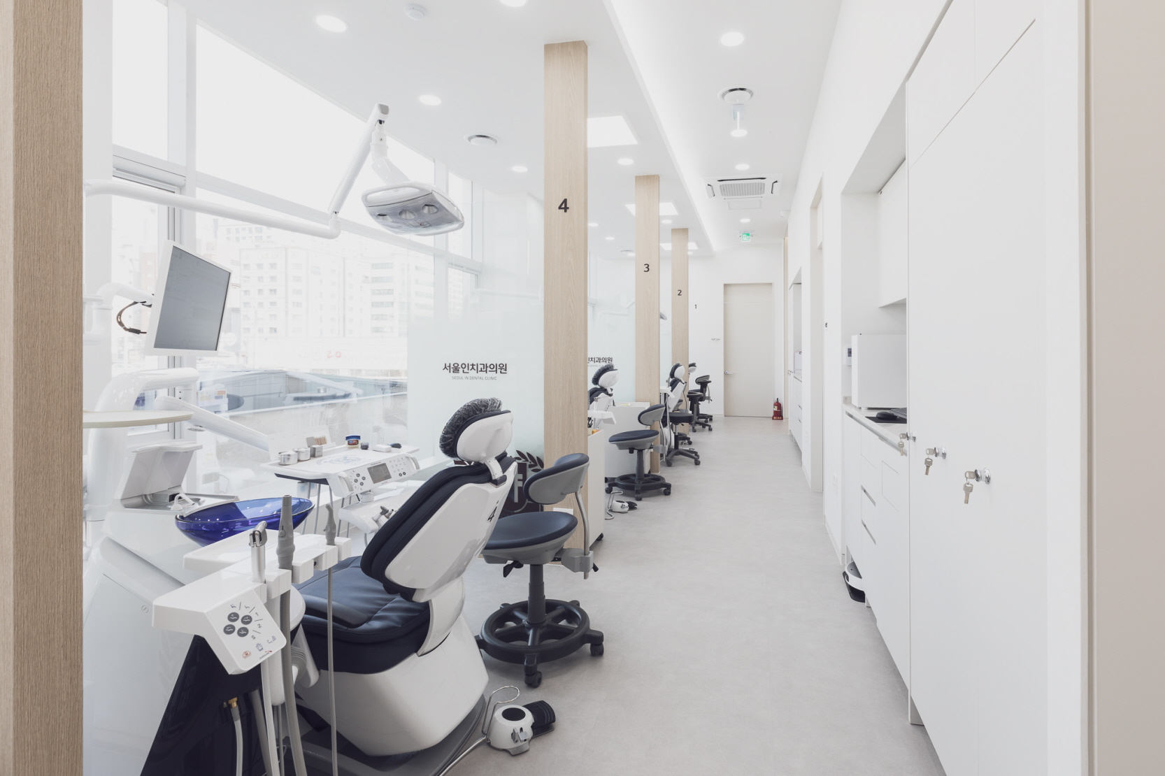 치과인테리어KakaoTalk_20260306_095555081_08.jpg